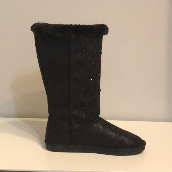 NWT Black, Fluffy, and Bedazzled Justice Boots - Picture 4 of 8
